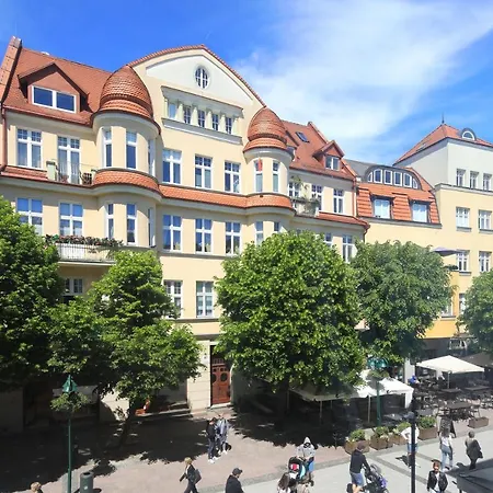 Wave3 - Monte Cassino By Oneapartments Апартаменты